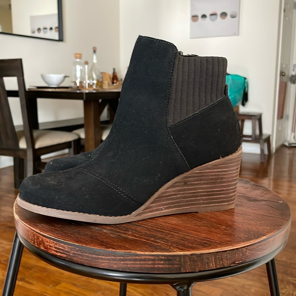 Sued booties worn once. Very comfortable Toms booties.